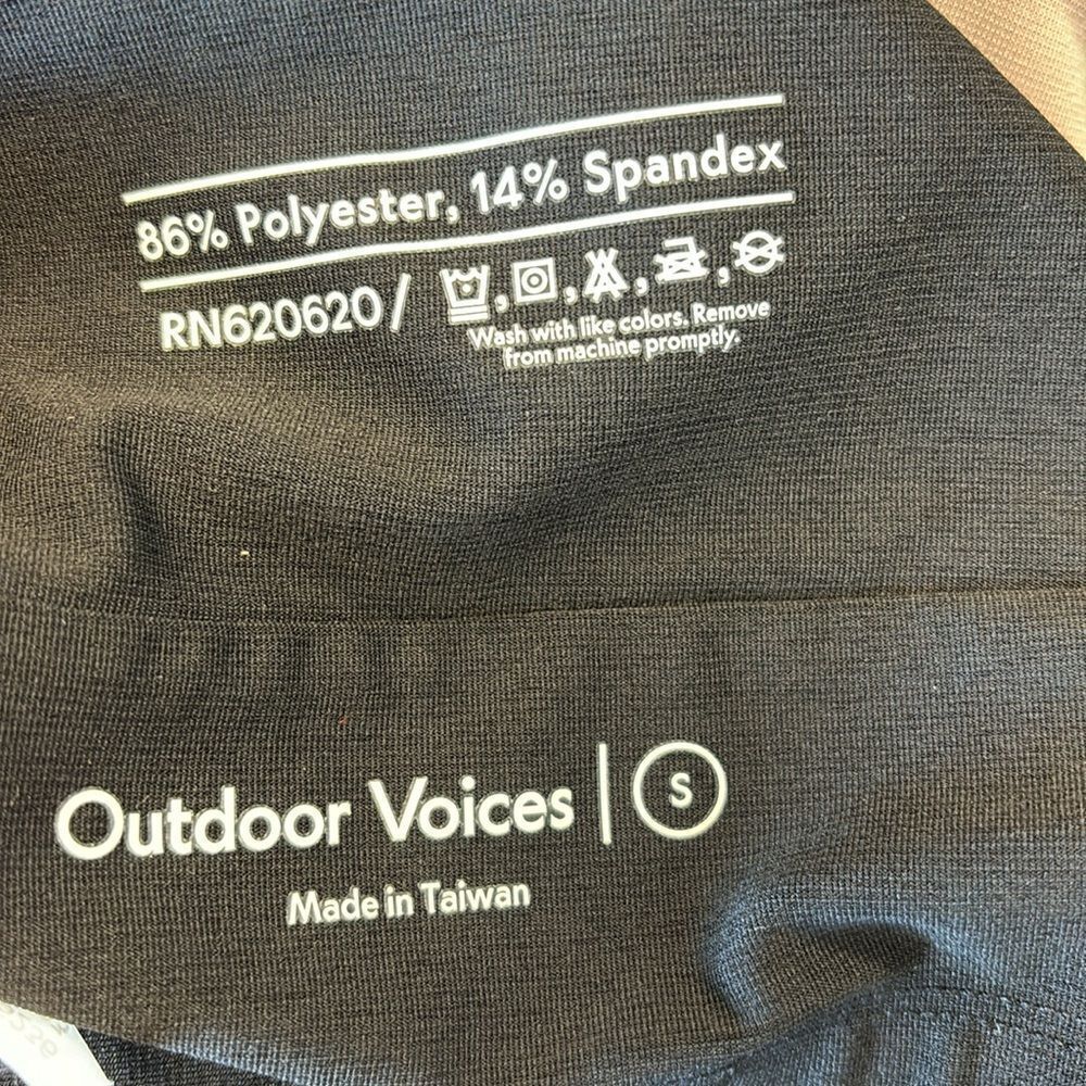 Outdoor Voices sports bra tank small black - Picture 5 of 5